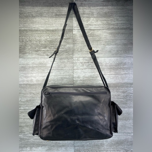 DunHill Leather Black Computer Shoulder Work Business Bag Messenger France Zip - Picture 4 of 16